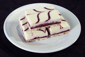 Berry Cheese Bars - Click Image to Close